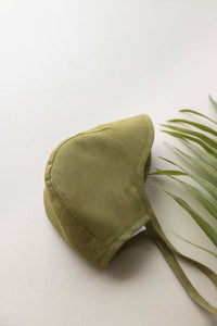 Brimmed Olive Linen Bonnet Cotton-Lined